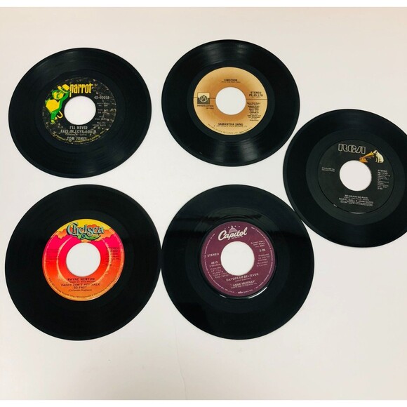 VTG Pop 45 RPM 7" Vinyl Records Tom Jones Anne Murray Hall & Oates Wayne Newton - Picture 1 of 11